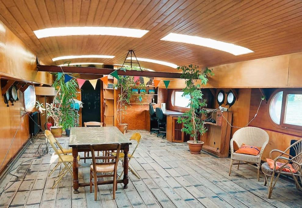 Belle Peniche Romantique A Paris Булон Биянкур Екстериор снимка